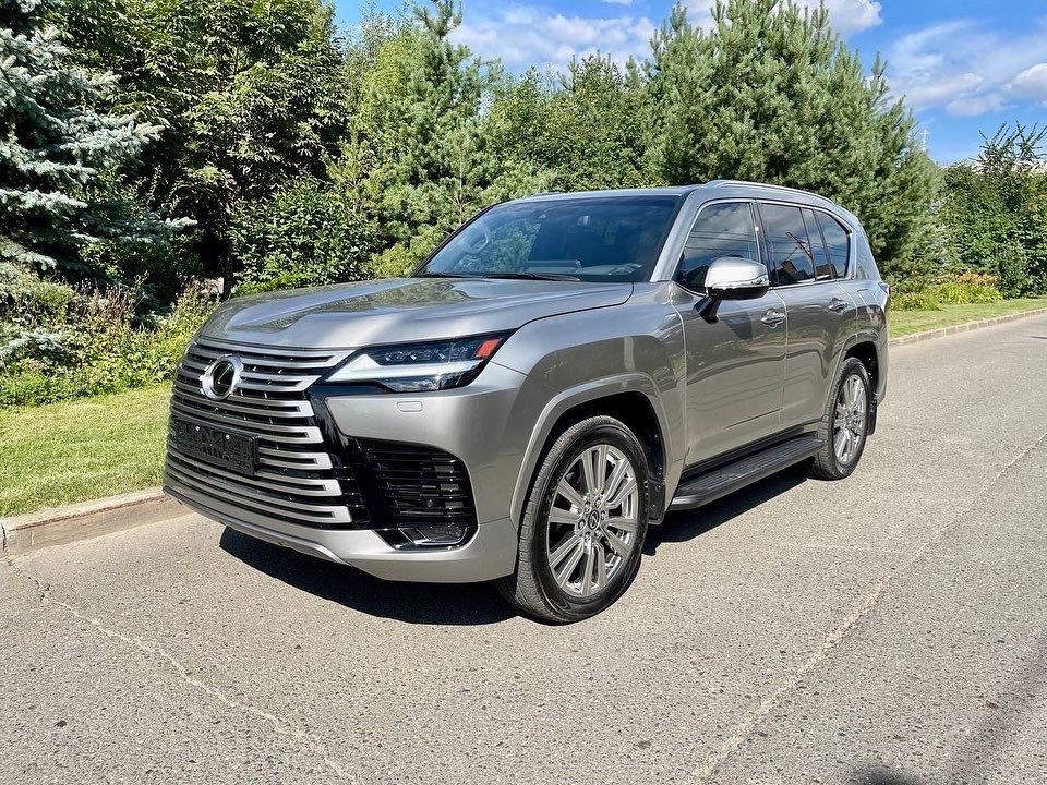 Lexus LX 600, 2022г.